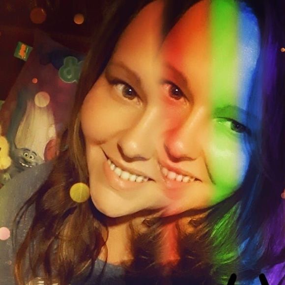 Meet your Posher, Madison - Picture 1 of 1